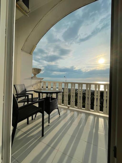 Sea View Studio Apartment In Gonio-Kvariati Zewnętrze zdjęcie